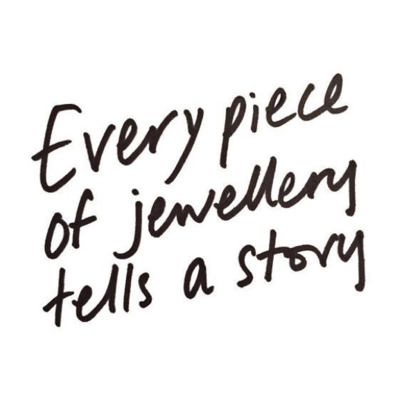 ⭐️🖤🤍Jewelry  Mystery Box⭐️ 20 ITEMS - Picture 2 of 3